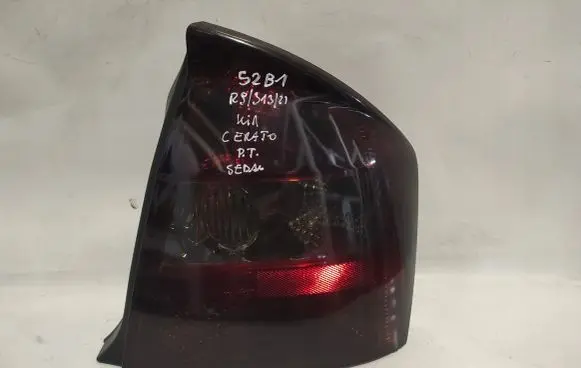 KIA Cerato Rear/tail lights