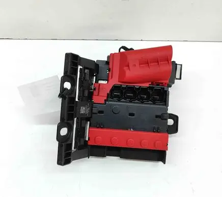 BMW 8 G14 Current control relay 9390865