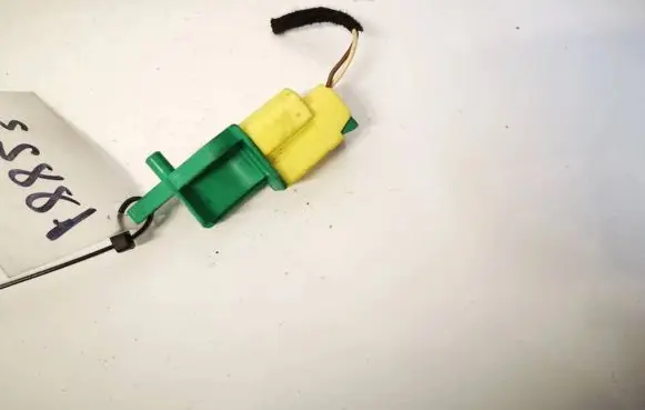 Audi Q7 4L Airbag deployment crash/impact sensor 1k0909606c 5wk43544