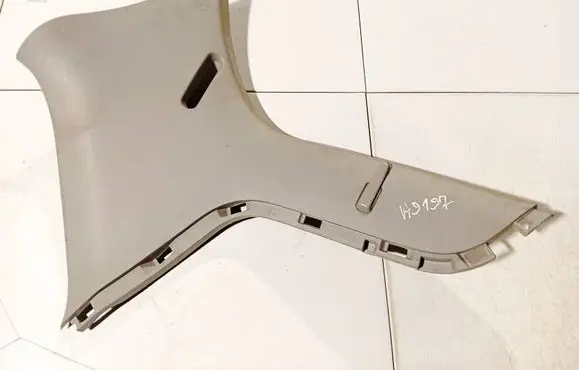 Toyota Yaris (D) pillar trim (bottom) 624720d160 62472-0d160