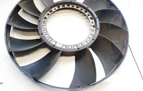 Audi A4 S4 B6 8E 8H Fan impeller 059121301