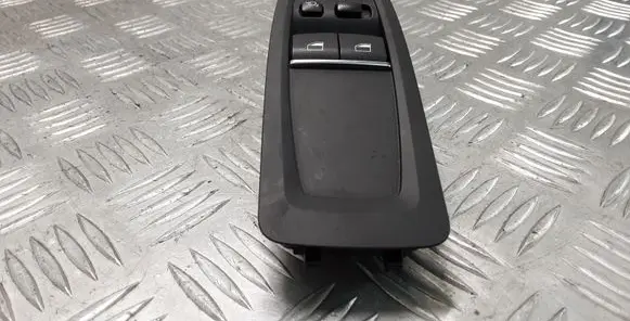BMW 4 F32 F33 Electric window control switch 9362126