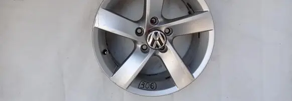 Volkswagen PASSAT B7 R16 alloy rim 3AA601025A