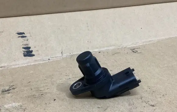 Volvo XC60 Camshaft position sensor 8658726 0232103063