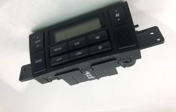 Hyundai Tucson JM Interior fan control switch ABFT0029