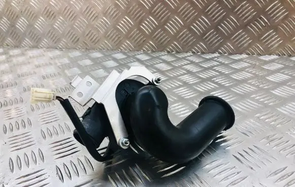 Mercedes-Benz S W221 Heater radiator pipe/hose A2218380106