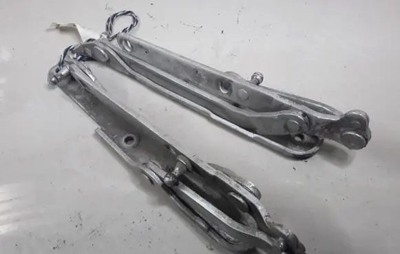 Alfa Romeo 156 Tailgate/trunk/boot hinge