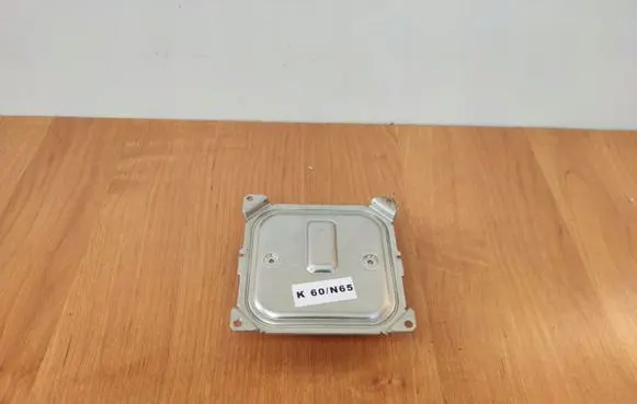 Renault Megane IV Xenon control unit/module 260551225R