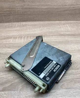 Volvo 850 Engine control unit/module ECU 0280000913 P09146179