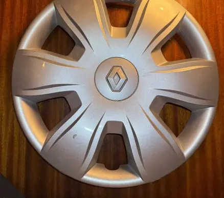 Renault Kangoo III R15 wheel hub/cap/trim 8200896012 8200789772 DC10021