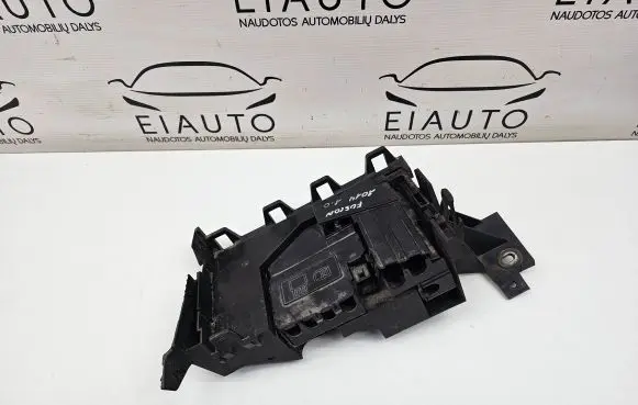 Ford Fusion II Fuse box set DG9T14A301AD G2811