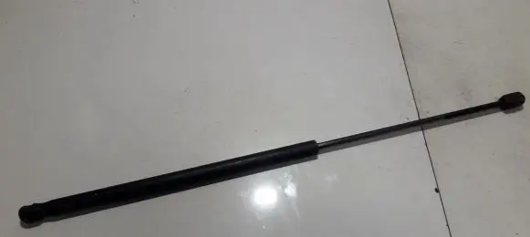 Mitsubishi Colt Tailgate/trunk strut/damper