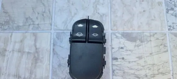 Ford Focus Electric window control switch YS4T14529AB 03162311 539814