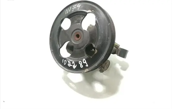 Volkswagen Jetta VI Power steering pump