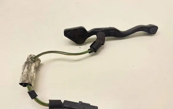 Land Rover Range Rover Sport L320 Glow plug wires 4R8Q12A378
