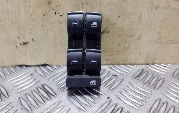 Seat Exeo (3R) Electric window control switch 8E0959851D