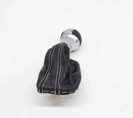 Audi A1 Gear lever shifter trim leather/knob 8X2713139H
