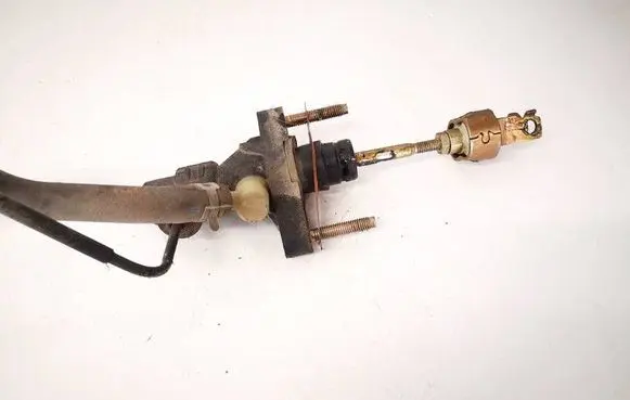 Toyota Avensis T250 Clutch master cylinder