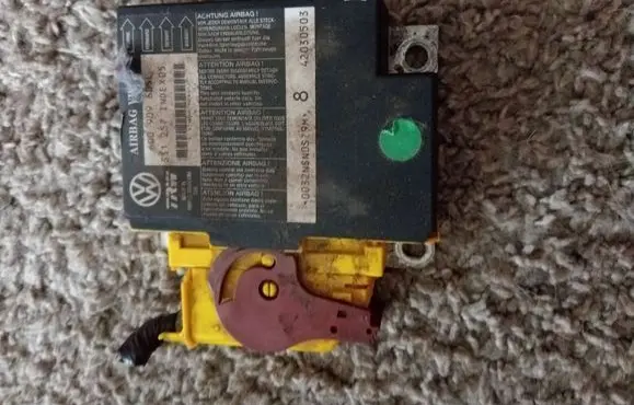Seat Ibiza III (6L) Airbag control unit/module 6Q0909605L