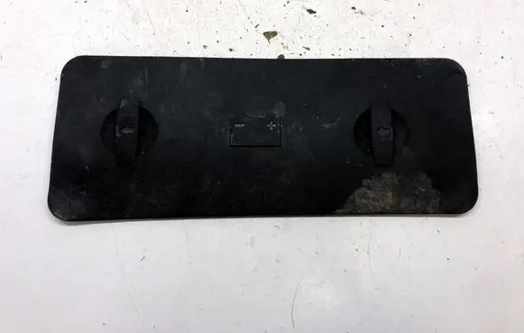 Audi A4 S4 B6 8E 8H Battery box tray cover/lid 8E1819422