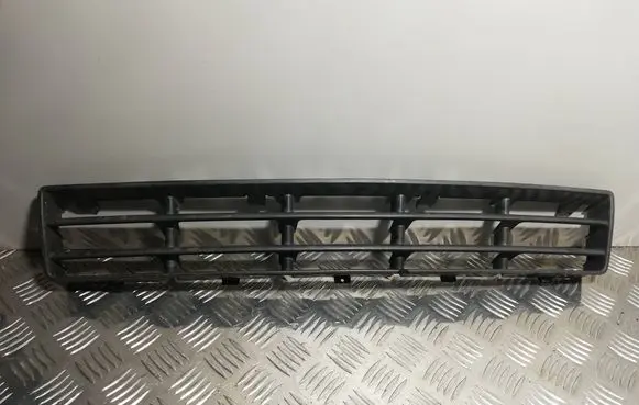 Volkswagen Golf IV Front bumper lower grill 1J0853677D DN12553
