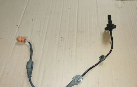 Honda Accord ABS rear brake sensor SED00RR11