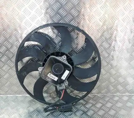BMW 4 F32 F33 Fan impeller 5000924 8641946