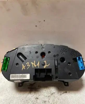Audi A3 S3 8L Speedometer (instrument cluster) 8L0919860A 110008778002