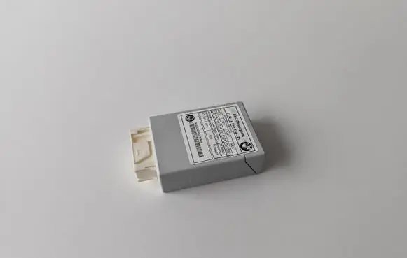 BMW 5 E60 E61 Air suspension control unit module (rear) 3714676983401 3714678431401 6769834