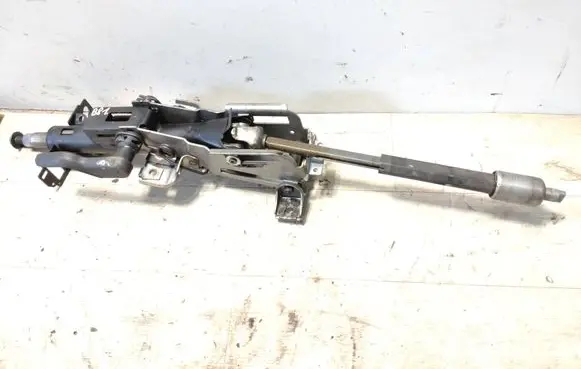 Volvo XC90 Steering wheel axle 30776175