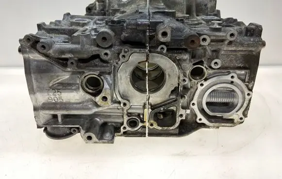 Subaru Outback Engine block 11008AA880 11008AA100 11008AA