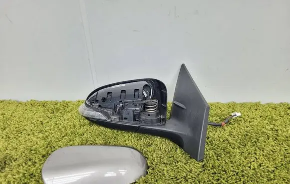 Toyota Corolla E160 E170 Front door electric wing mirror 8791002g30