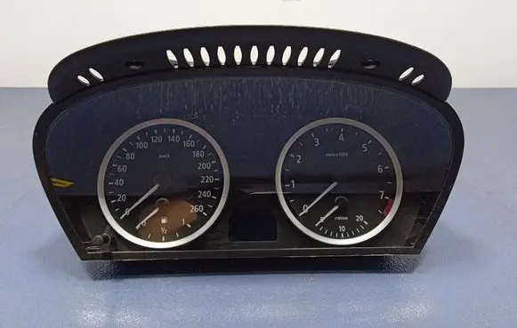 BMW 5 E60 E61 Speedometer (instrument cluster) 6952897