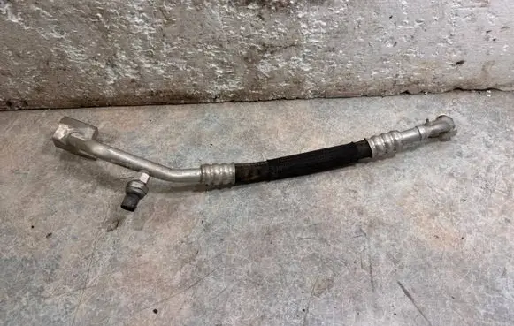 BMW i3 Air conditioning (A/C) pipe/hose 9291162