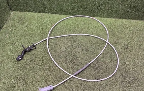 KIA Stonic Fuel cap flap release cable 