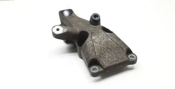 BMW 1 E81 E87 Engine mounting bracket 6776529 22116776529