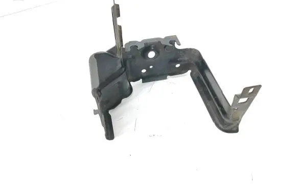 Citroen DS5 ABS pump bracket 9657424980