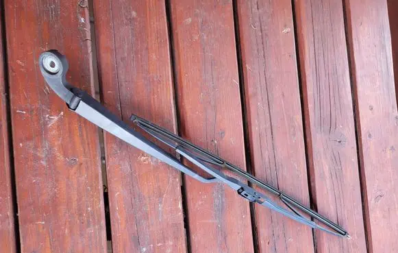 Seat Leon (1M) Rear wiper blade 1M6955707B