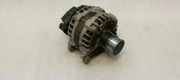 Audi A1 Generator/alternator 04C903023L
