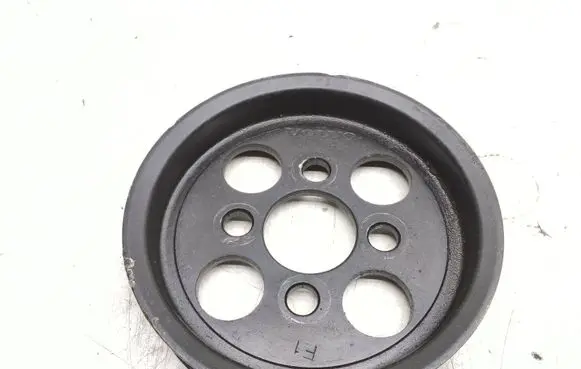Volvo S60 Power steering pump pulley 30731821