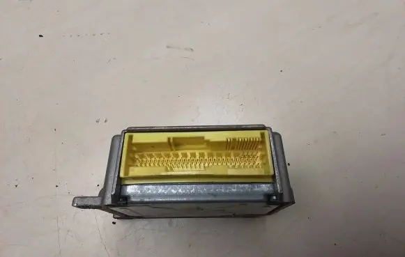 Mercedes-Benz E W211 Airbag control unit/module A2118705726 500511070381 D6V5L07ABW