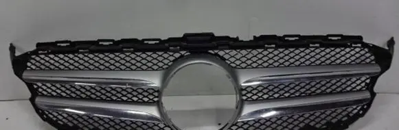Mercedes-Benz C AMG W205 Front bumper upper radiator grill