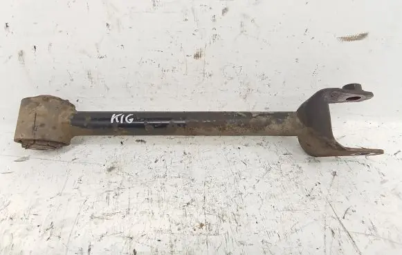 Mazda 3 III Rear control arm