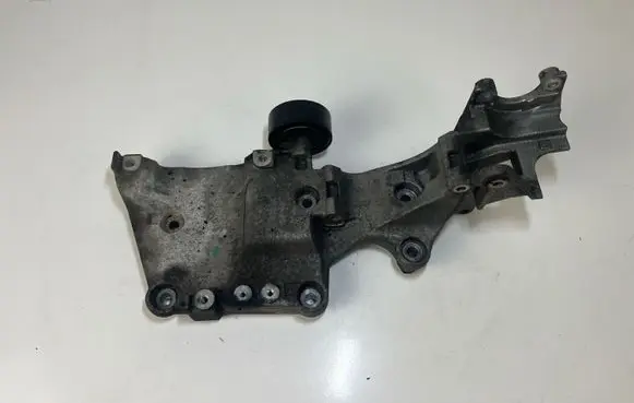 Citroen Berlingo Generator/alternator bracket 03G903143J