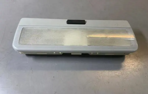 BMW 5 E39 Rear seat light 8363265 8363264 2497577