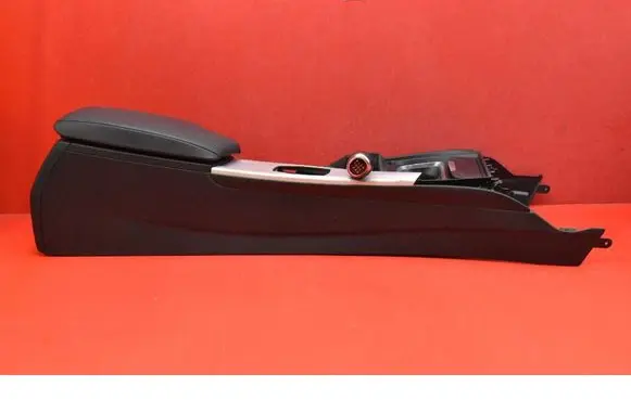 BMW 7 F01 F02 F03 F04 Center console 
