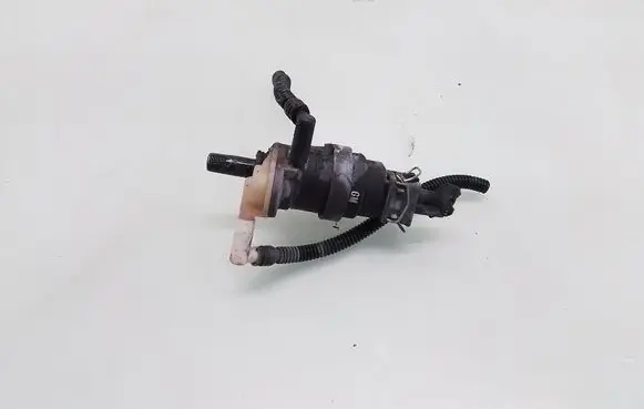 Opel Zafira B Windscreen/windshield washer pump