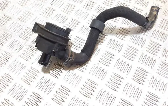 Audi A3 S3 8V Electric auxiliary coolant/water pump 5Q0965567A