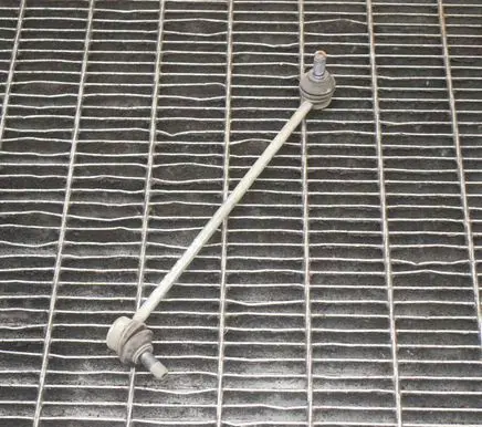 Audi Q3 F3 Front anti-roll bar/stabilizer link 