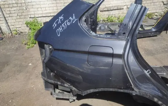 BMW X5 F15 Rear arch 41217352050